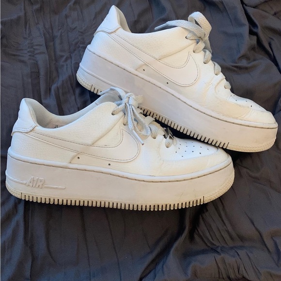 nike sage air force 1